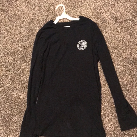 shirt - Picture 3 of 4